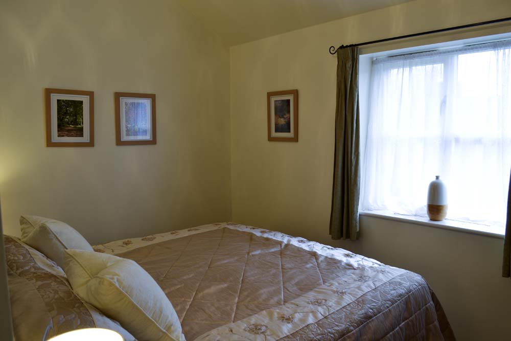 Rose Cottage - double bedroom